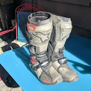 Alpinestars tech 10